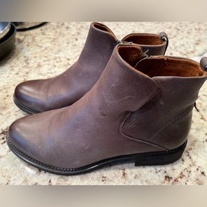 Franco Sarto Brown Ankle Booties ladies size 8.5